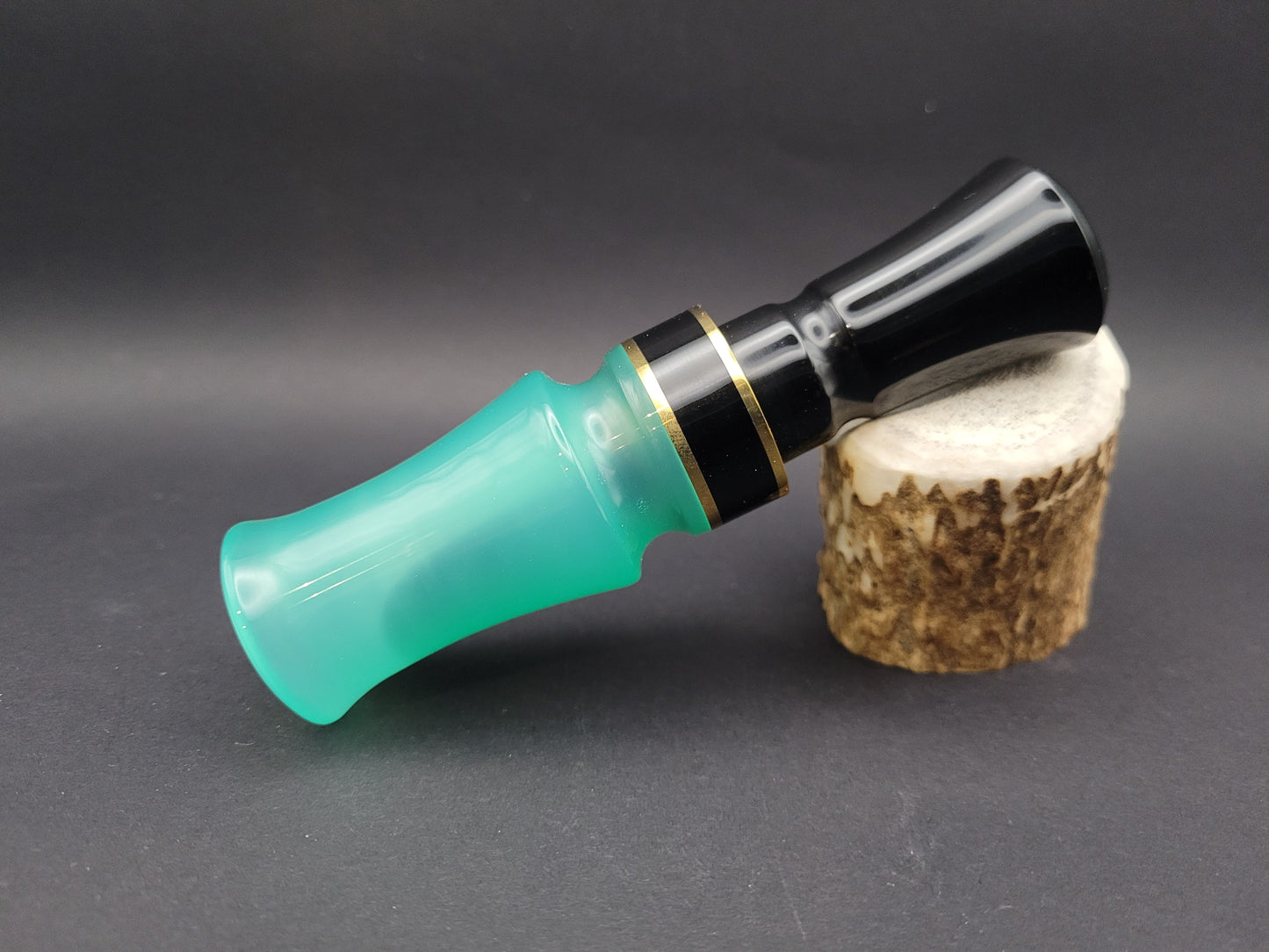Jade and black acrylic J-frame single reed duck call